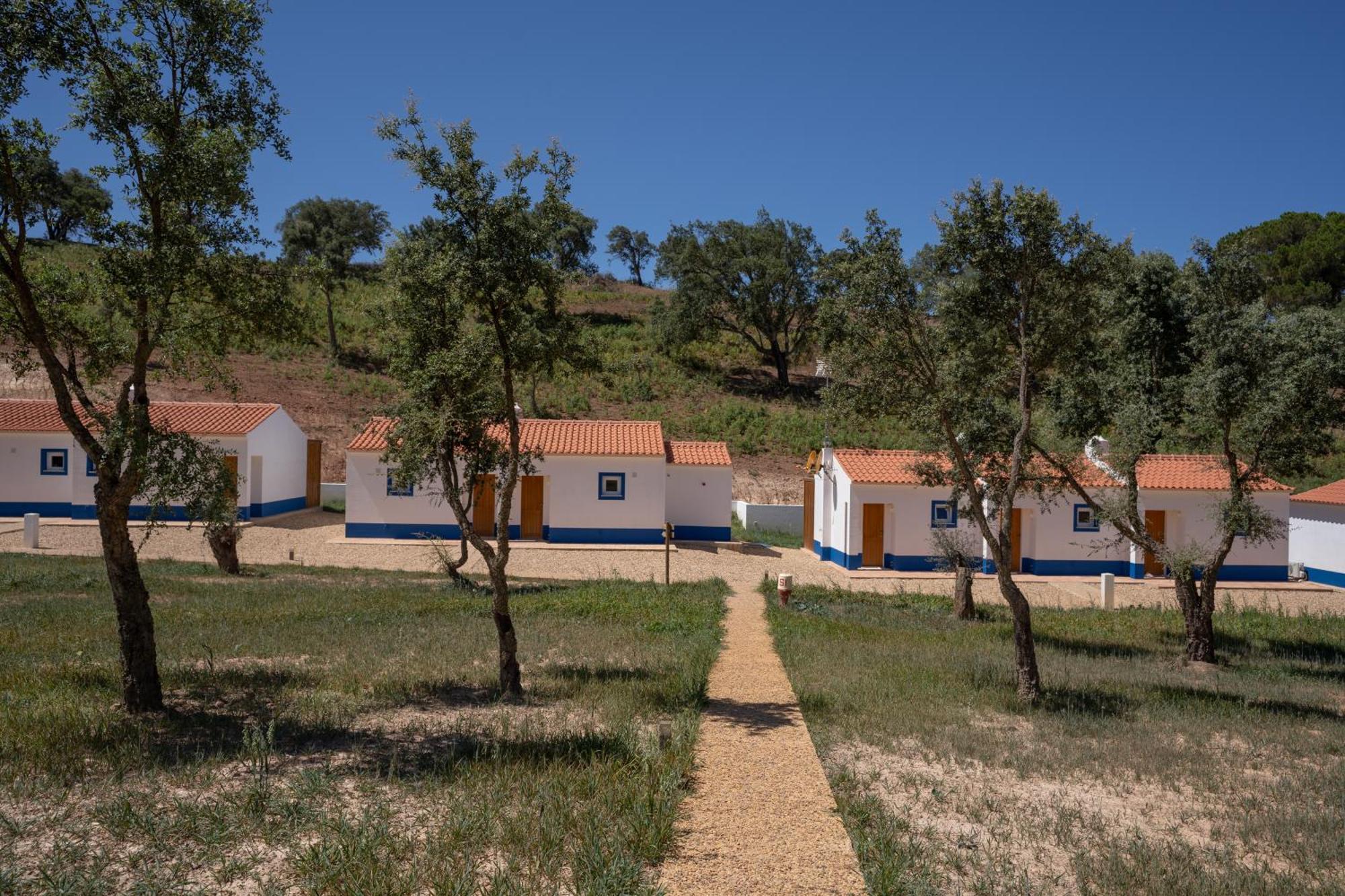 Vale Da Cassiopeia Guest House Cercal do Alentejo Exterior photo