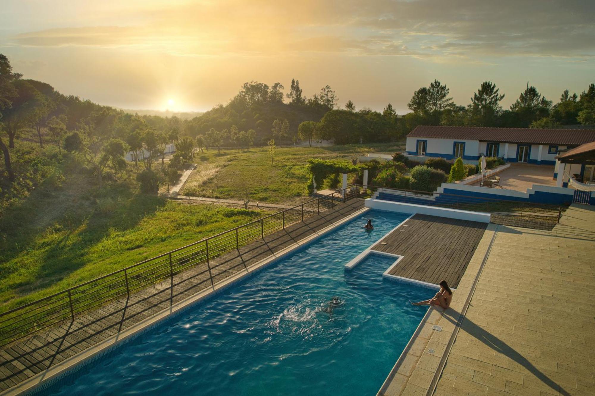 Vale Da Cassiopeia Guest House Cercal do Alentejo Exterior photo