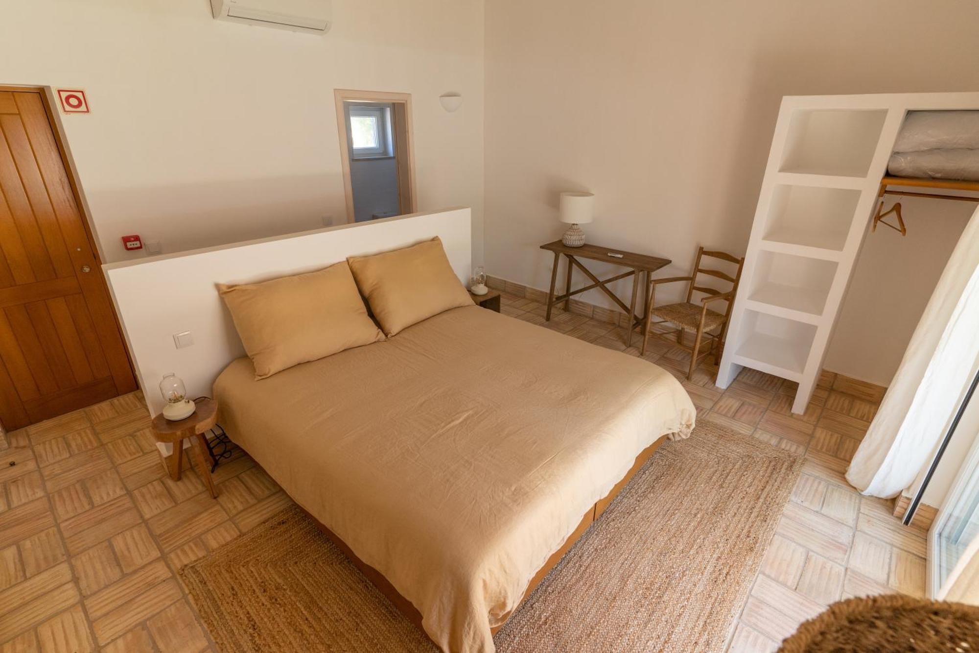 Vale Da Cassiopeia Guest House Cercal do Alentejo Exterior photo